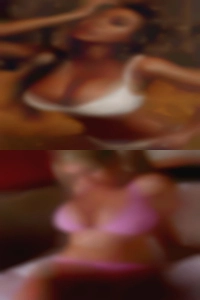 Pussy girl in Tower nude City.