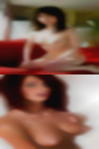 Bright hot pussy that want to fuck and very open.